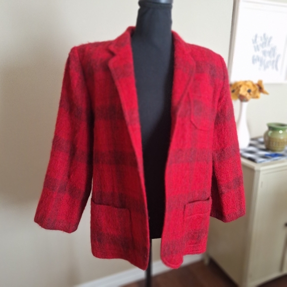 EUC Vintage union tag 85% mohair & wool red plaid blazer - Picture 4 of 13